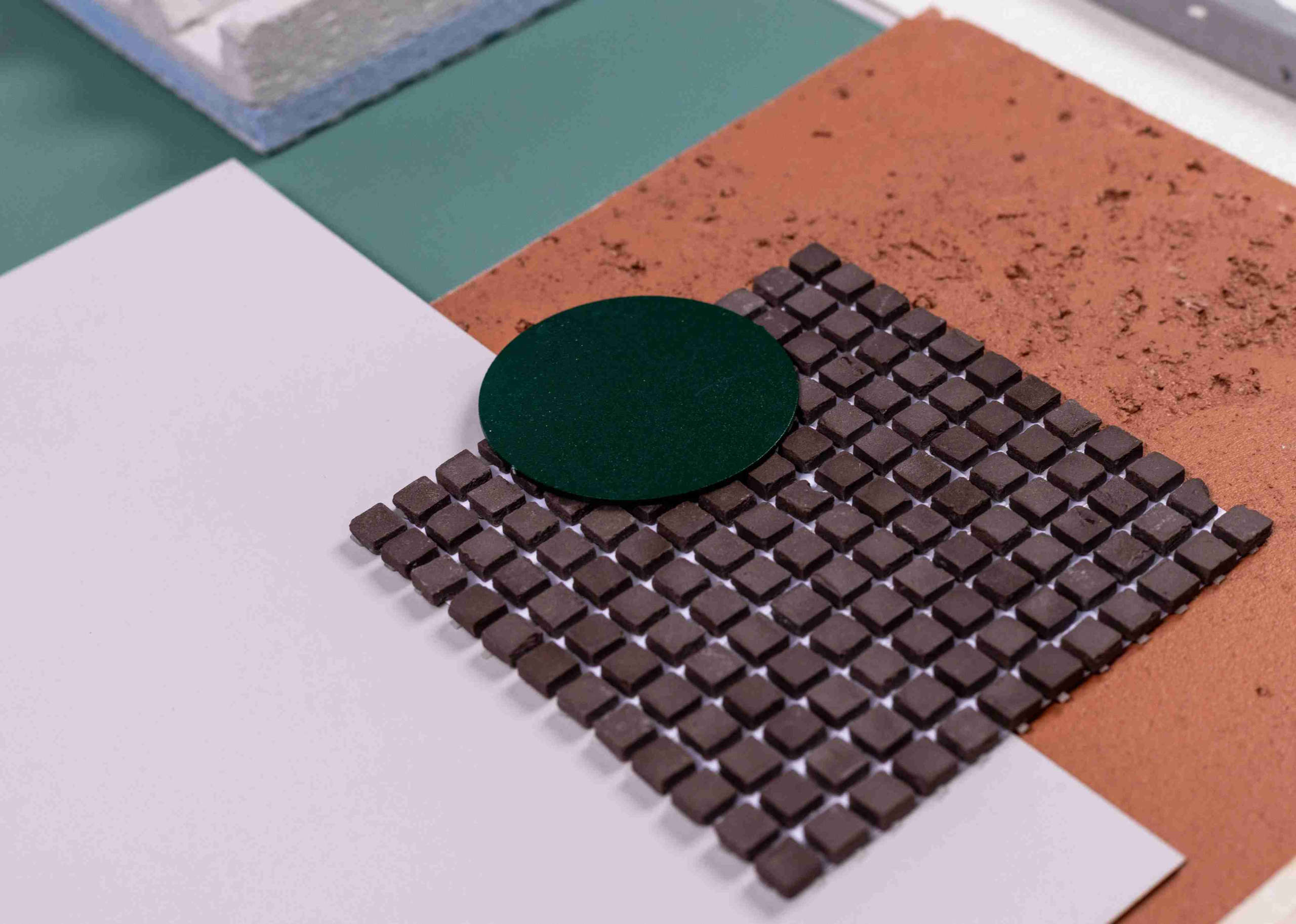 e4ae5de5cd37f9e2a746b90c19390256ce132faf04e71c4388f820db2aa463b0-EU-Multi-Image-Quite-Matte-4